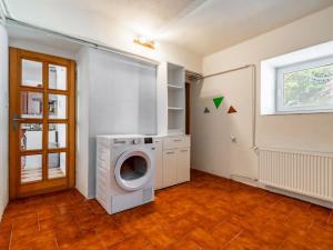 Prodej rodinného domu, Bor - Holostřevy, 270 m2
