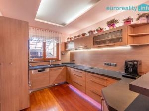 Prodej rodinného domu, Libeř - Libeň, 270 m2