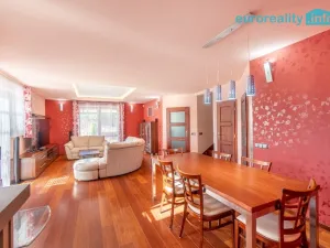 Prodej rodinného domu, Libeř - Libeň, 270 m2