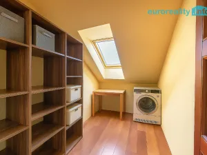 Prodej rodinného domu, Libeř - Libeň, 270 m2