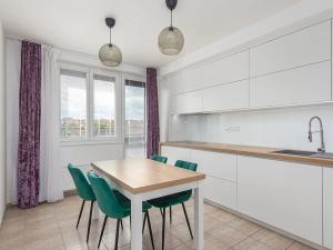 Pronájem bytu 3+1, Praha - Vršovice, Rostovská, 79 m2