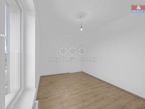 Pronájem bytu 2+kk, Praha - Hostavice, Českobrodská, 54 m2