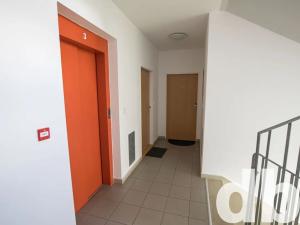 Pronájem bytu 3+kk, Karlovy Vary, Nejdlova, 80 m2