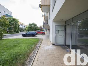 Pronájem bytu 3+kk, Karlovy Vary, Nejdlova, 80 m2