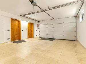 Prodej vily, Praha - Újezd nad Lesy, Pilovská, 311 m2