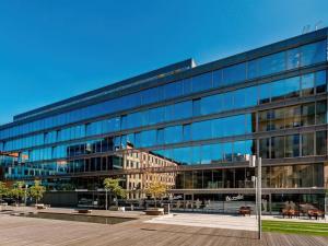 Pronájem kanceláře, Praha - Holešovice, V háji, 330 m2