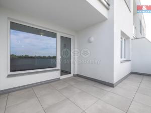 Prodej bytu 2+kk, Uherské Hradiště - Vésky, Na Dědině, 84 m2