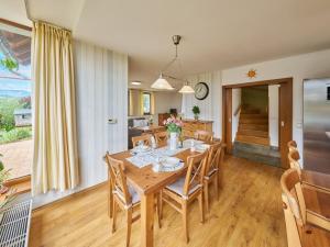 Prodej rodinného domu, Vlčice, 180 m2