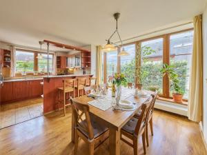 Prodej rodinného domu, Vlčice, 180 m2