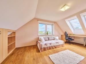 Prodej rodinného domu, Vlčice, 180 m2