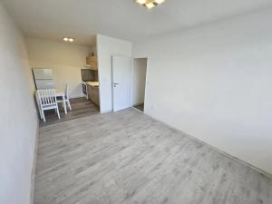 Pronájem bytu 2+kk, Most, Šeříková, 42 m2