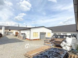 Prodej výrobních prostor, Tavíkovice, 2425 m2