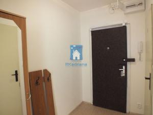 Pronájem bytu 2+kk, Praha, Zrzavého, 45 m2