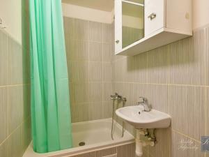 Pronájem bytu 1+kk, Ústí nad Labem, Rozcestí, 27 m2
