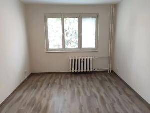 Pronájem bytu 2+1, Cheb, Kosmonautů, 54 m2