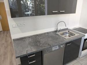 Pronájem bytu 2+1, Cheb, Kosmonautů, 54 m2