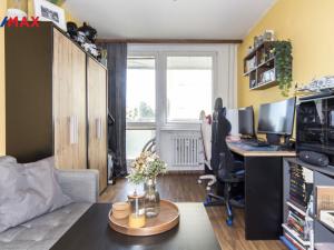 Prodej bytu 3+1, Praha - Kyje, Manželů Dostálových, 62 m2