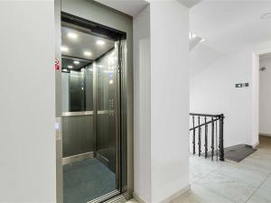 Prodej bytu 2+kk, Praha, Peckova, 38 m2