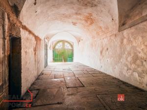 Prodej historického objektu, Manětín, 320 m2
