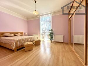 Prodej bytu 4+kk, Mariánské Lázně, Husova, 91 m2
