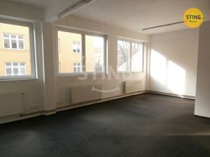 Pronájem kanceláře, Opava, Lepařova, 16 m2