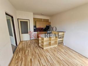 Prodej bytu 2+kk, Pardubice - Polabiny, Lonkova, 45 m2