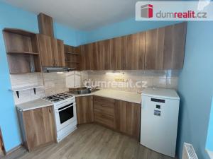 Pronájem bytu 1+1, Milovice, 34 m2