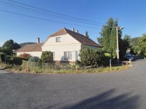 Prodej rodinného domu, Ptení - Ptenský Dvorek, 156 m2