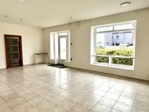 Pronájem obchodního prostoru, Praha - Horní Počernice, Náchodská, 47 m2