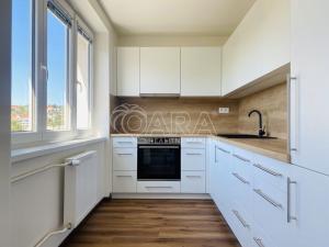 Pronájem bytu 3+kk, Praha - Břevnov, Pod Královkou, 65 m2