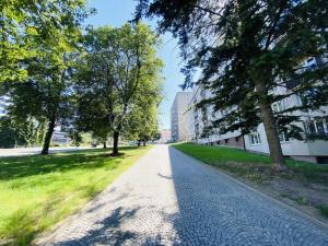 Pronájem bytu 3+kk, Praha - Břevnov, Pod Královkou, 65 m2