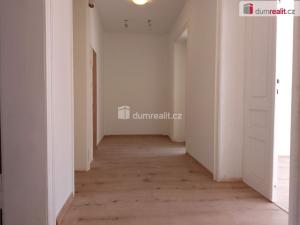 Prodej bytu 3+1, Karlovy Vary - Rybáře, Sokolovská, 93 m2