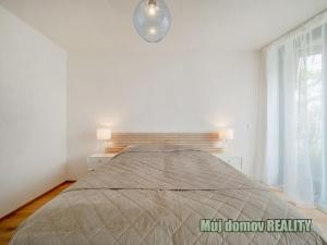 Pronájem bytu 3+kk, Praha - Holešovice, Komunardů, 106 m2
