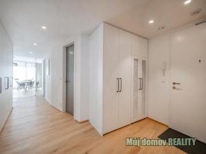 Pronájem bytu 3+kk, Praha - Holešovice, Komunardů, 106 m2