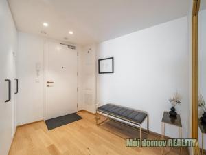 Pronájem bytu 3+kk, Praha - Holešovice, Komunardů, 106 m2