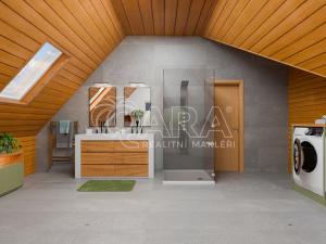 Prodej rodinného domu, Beroun - Beroun-Zavadilka, Horymírova, 175 m2