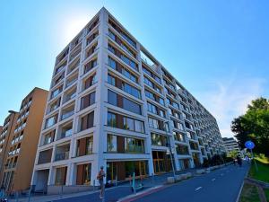 Pronájem bytu 3+kk, Praha - Karlín, Za Karlínským přístavem, 93 m2