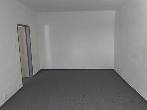Pronájem bytu 2+1, Cheb, 17. listopadu, 56 m2