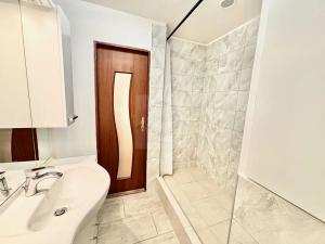 Pronájem bytu 1+1, Adamov, Sadová, 38 m2