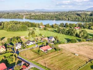 Prodej pozemku pro bydlení, Lučina, 2139 m2