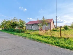 Prodej pozemku pro bydlení, Lučina, 2139 m2