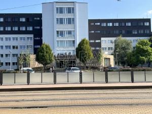 Pronájem bytu 3+kk, Praha - Vysočany, Podnádražní, 73 m2