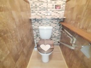 Pronájem bytu 2+1, Kopřivnice, Pod Bílou horou, 53 m2