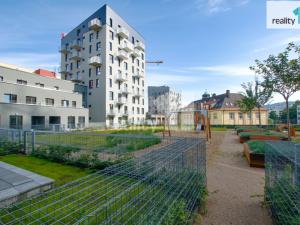 Pronájem bytu 2+kk, Liberec - Liberec III-Jeřáb, Kladenská, 67 m2