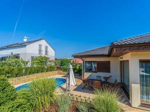 Prodej rodinného domu, Králův Dvůr - Levín, Na Vyhlídce, 97 m2