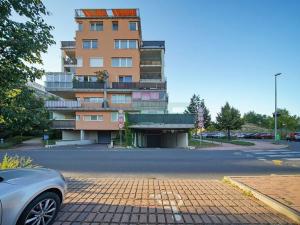 Pronájem bytu 3+kk, Praha - Střížkov, Zásadská, 131 m2