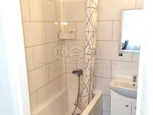 Pronájem bytu 2+1, Most, Jaroslava Průchy, 63 m2