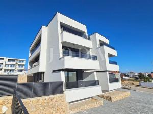 Prodej bytu 3+kk, Novalja, Chorvatsko, 68 m2