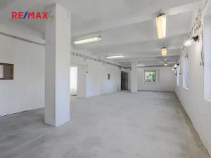 Prodej výrobních prostor, Zbiroh, Líšenská, 700 m2