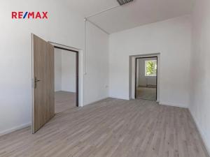Prodej výrobních prostor, Zbiroh, Líšenská, 700 m2